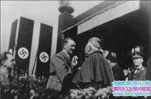 ҵ̻VSϣ Pope vs. HitlerӢ˫-