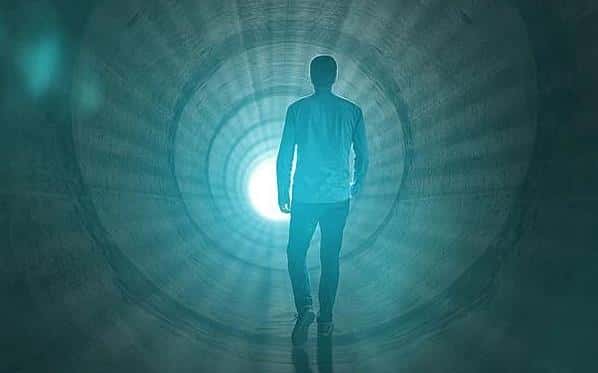 《走近科学：阿芙拉·希伯来博士的濒死经历》-科技自媒体解说词下载