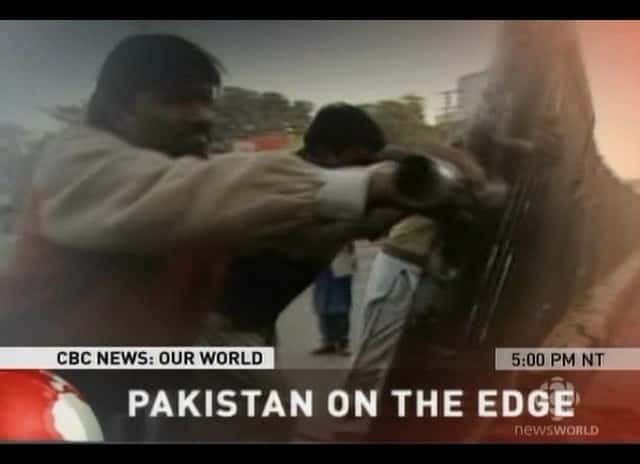 ¼Ƭͻ˹̹ڱԵ/Pakistan on the Edge-Ļ