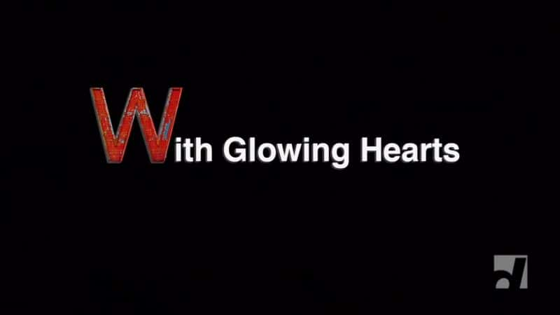 ¼ƬŹԵ/With Glowing Hearts-Ļ