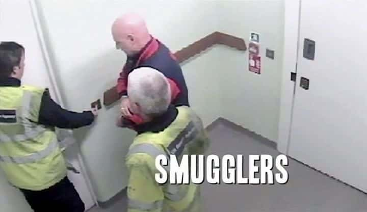 ¼Ƭ˽/Smugglers-Ļ