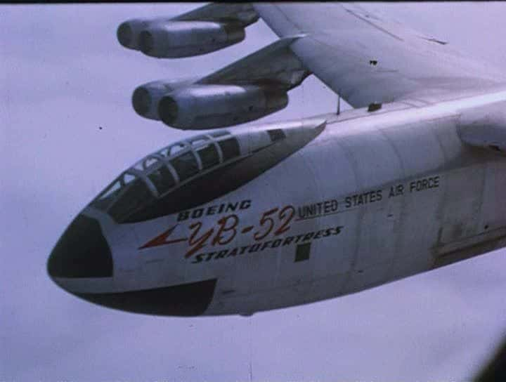 ¼ƬB-52 ͬ²㱤 B-52 StratofortressĻ/Ļ