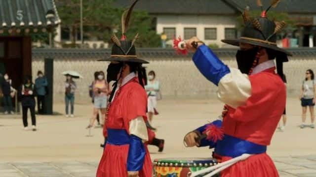 ¼Ƭɽ󡤰ķ˹ں Alexander Armstrong in South Korea1080Pȫ1-Ļ/Ļ