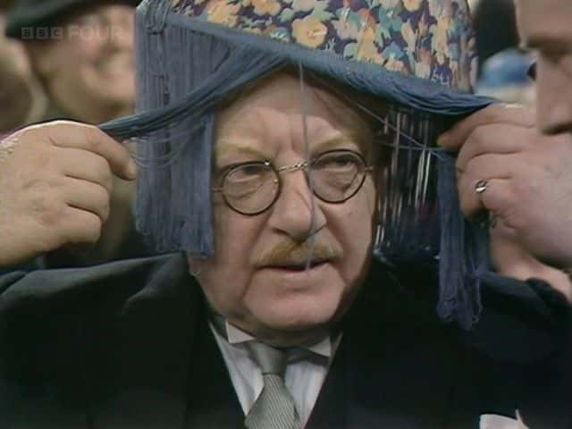 ¼Ƭɪ壺ϵ Arthur Lowe: A Life on the Box1080Pȫ1-Ļ/Ļ