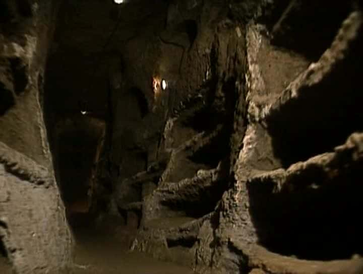 ¼Ƭ˭˵ĹѨ Who Built the Catacombs?Ļ/Ļ