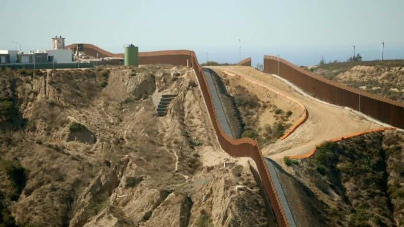 ¼Ƭī߾ Along the US-Mexico Border1080Pȫ1-Ļ/Ļ