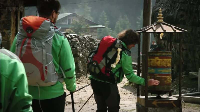 ¼Ƭһɽʵ塪Ķ˵Ĺ Climbing Everest with a Mountain on my Back - The Sherpa's Storyȫ1-Ļ/Ļ