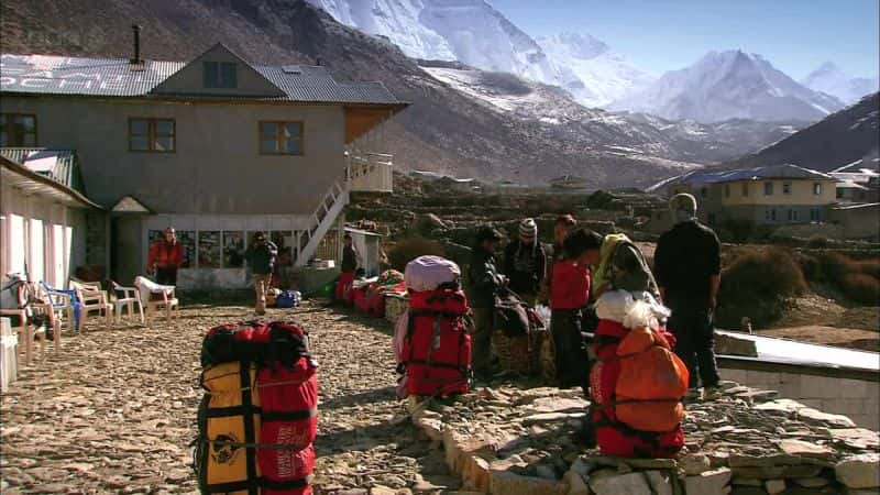 ¼Ƭһɽʵ塪Ķ˵Ĺ Climbing Everest with a Mountain on my Back - The Sherpa's Storyȫ1-Ļ/Ļ