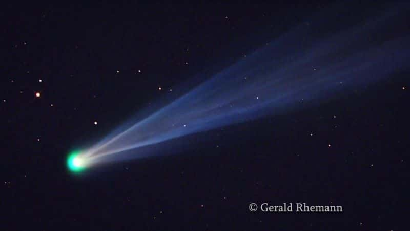 ¼Ƭ׷ Comet Chasing1080P-Ļ/Ļ