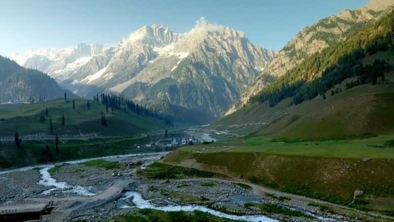 ¼ƬΣյı߽磺ԽӡȺͰͻ˹̹ó Dangerous Borders: A Journey Across India and PakistanĻ/Ļ