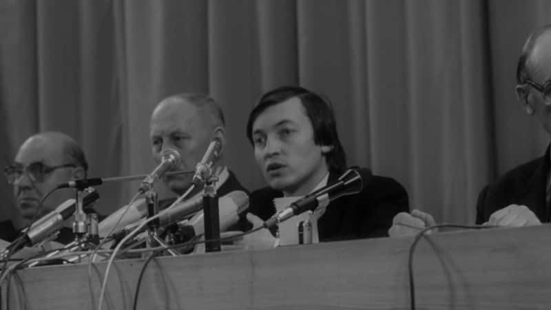 ¼Ƭԣ1978  - ƶŵ vs Ϳķֹ Closing Gambit:1978 - Korchnoi vs Karpov and the KremlinĻ/Ļ