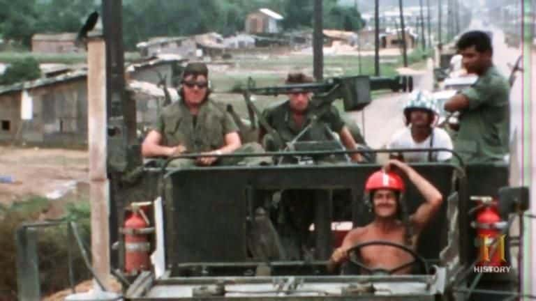 ¼ƬԽϵڳ Gun Trucks of VietnamĻ/Ļ