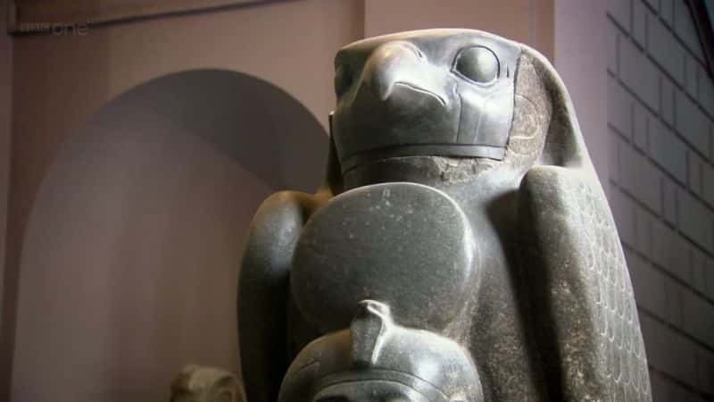 ¼ƬŹ㳡ϵķϲ The Pharaohs Museum on Liberation SquareĻ/Ļ