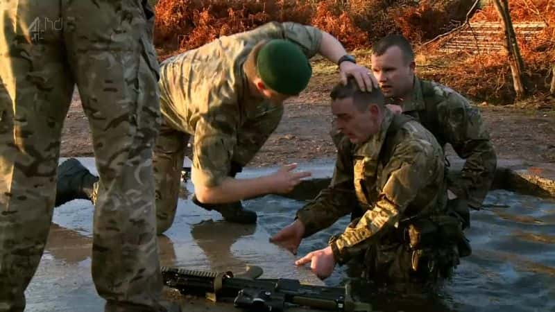 纪录片《皇家海军陆战队突击队学校 Royal Marines Commando School》[无字][BT][720P]资源下载