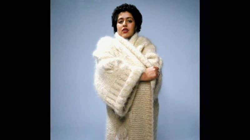 ¼Ƭ۱ϩǳ´ĵ Poly Styrene: I Am a Cliche720Pȫ1-Ļ/Ļ