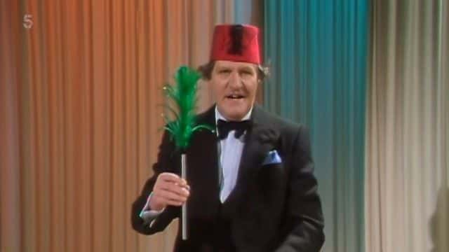 纪录片《汤米·库珀：用他自己的话说 Tommy Cooper: In his Own Words》全1集[纪录片][无字幕][720P][MKV][BT][资源下载]