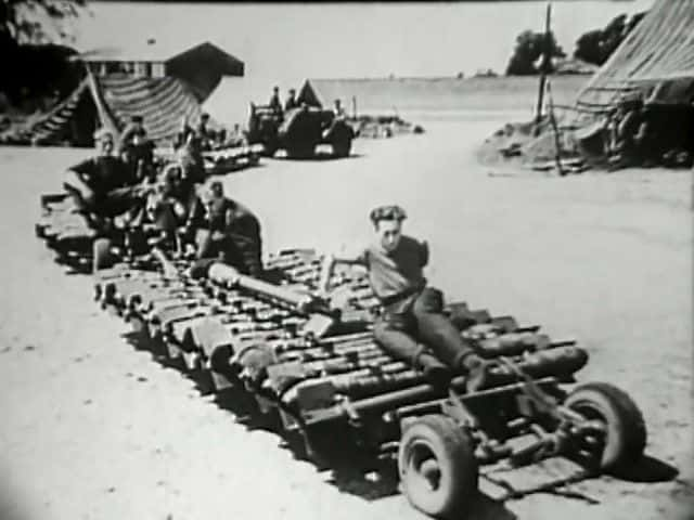 纪录片《真正的荣耀 1945 The True Glory 1945》[无字] [BT][DVD画质]资源下载