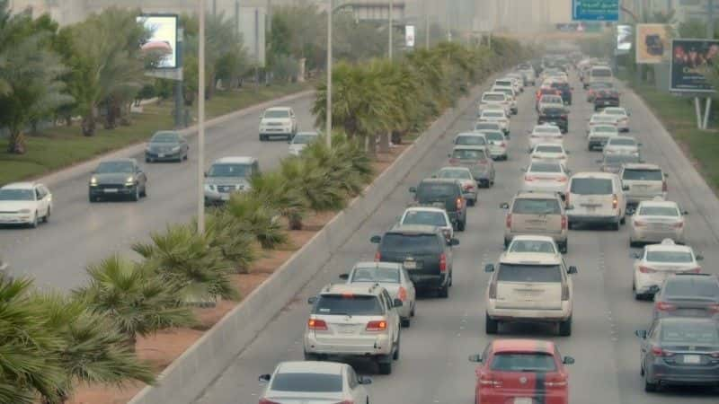 纪录片《沙特女子驾驶学校 Saudi Women's Driving School》[无字][BT][720P]资源下载