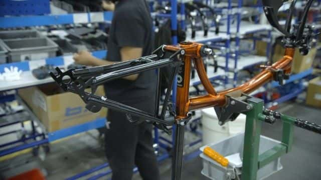 纪录片《非常英国的自行车工厂 A Very British Bike Factory》[无字] [BT][DVD画质]资源下载