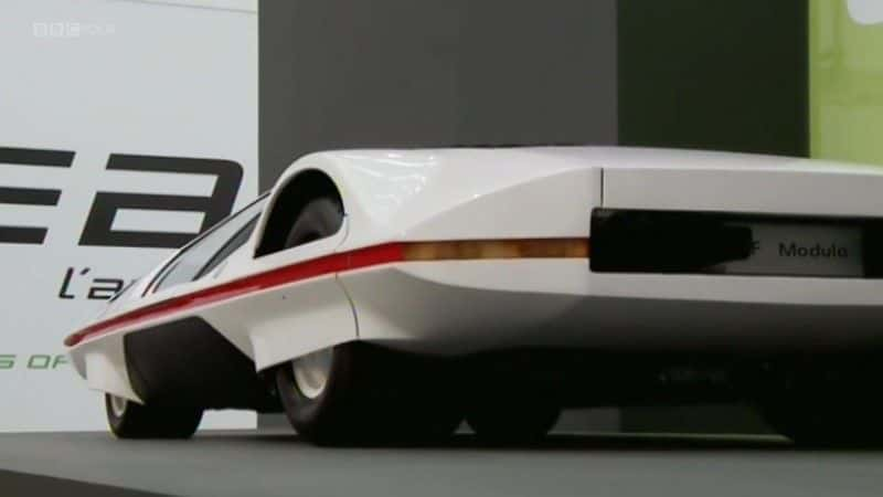 ¼Ƭδʷ The History of the Future: Carsȫ1-Ļ/Ļ