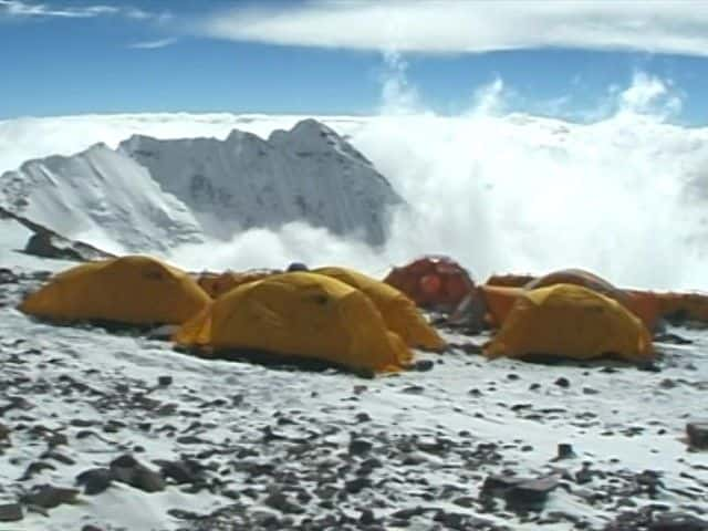 纪录片《珠穆朗玛峰幸存 Surviving Everest》[无字][BT][720P]资源下载