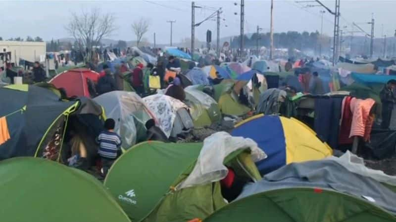 纪录片《史黛西·杜利在希腊：危机中的移民儿童 Stacey Dooley In Greece: Migrant Kids in Crisis》[无字][BT][720P]资源下载