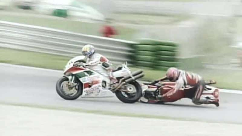 纪录片《超级摩托车 - 当英国统治世界时 Superbikes - When Britain Ruled the World》[无字] [BT][DVD画质]资源下载