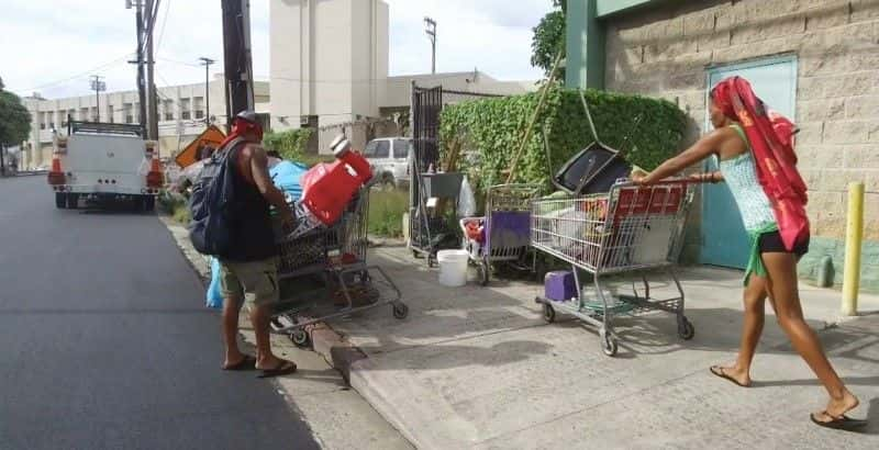 ¼Ƭ޼ҿɹ Homeless in Hawaiiȫ1-Ļ/Ļ