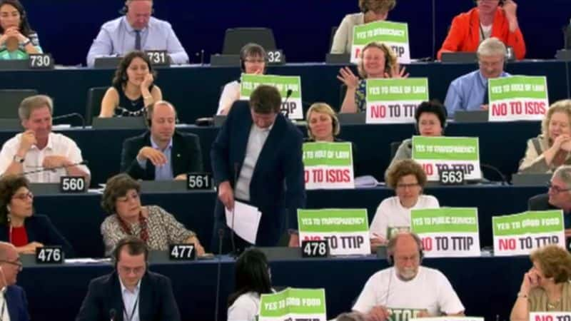 纪录片《TTIP：强权就是公理 TTIP: Might is Right》[无字][BT][720P]资源下载