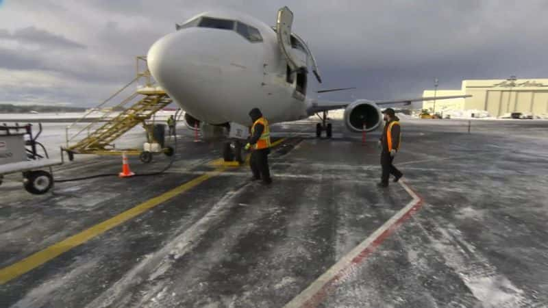 ¼Ƭ˹ӱѩϵ 1  6 ֣50 籩 Ice Airport Alaska Series 1 Part 6: 50 Year Storm1080P-Ļ/Ļ