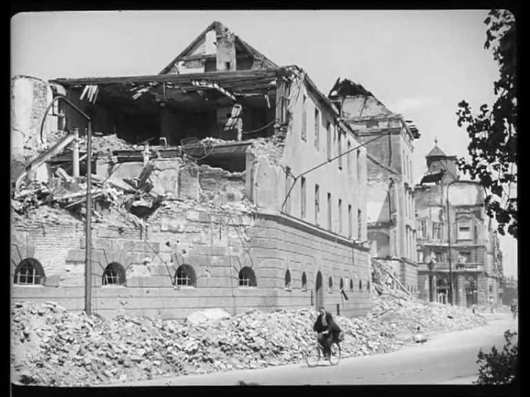 ¼Ƭ1945 Ľ Muenchen 1945Ļ/Ļ