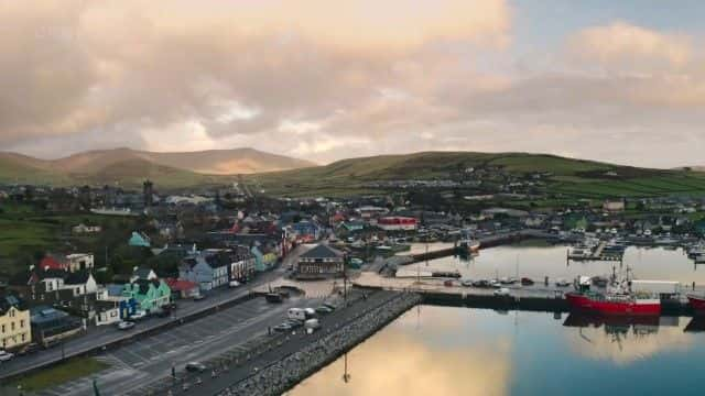 纪录片《爱尔兰最伟大的小型音乐节 Ireland's Greatest Small Music Festival》[无字][BT][720P]资源下载