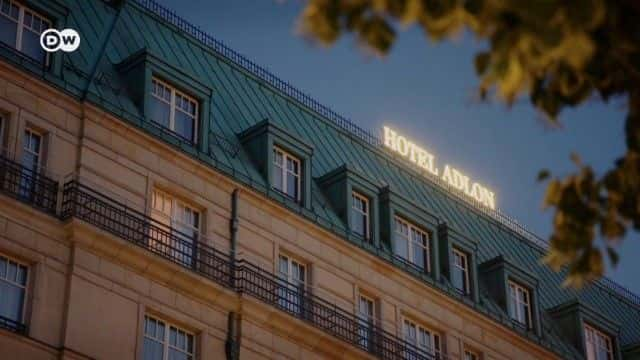 ¼ƬƵ꣺ְ¡Ƶ Legendary Hotels: The Adlon in Berlin1080Pȫ1-Ļ/Ļ