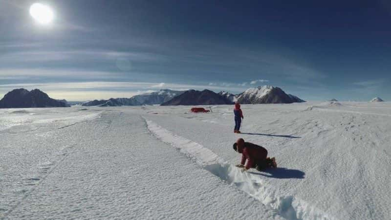 ¼Ƭϼʵ˹ɽ Mission Antarctica: Climbing Mount Spectre1080Pȫ1-Ļ/Ļ