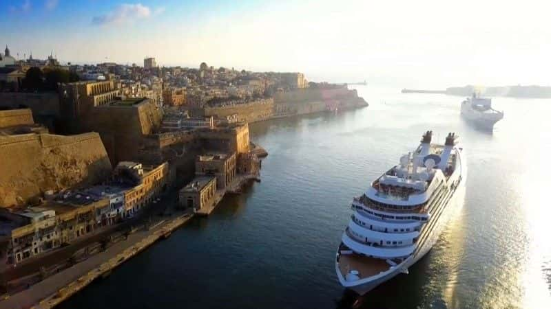 ¼Ƭ֣ӷٵ Luxury Cruises: From Boom to Bust1080Pȫ1-Ļ/Ļ