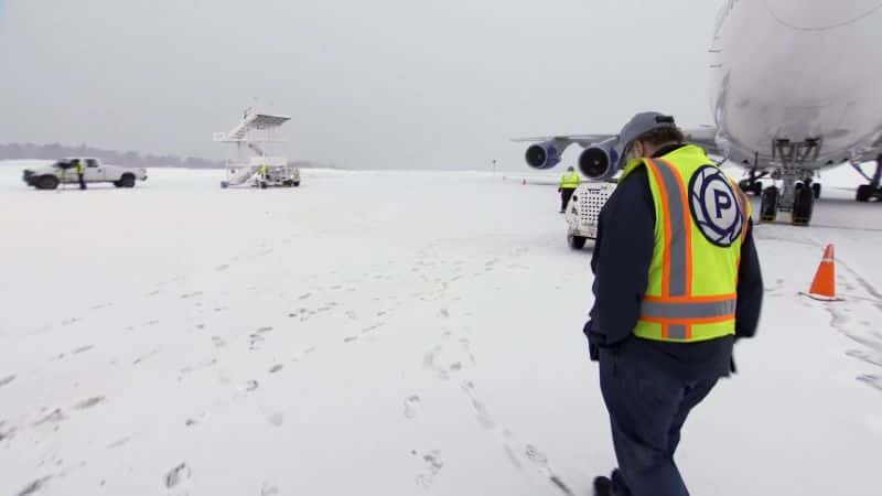 ¼Ƭ˹ӱѩϵ 1  6 ֣50 籩 Ice Airport Alaska Series 1 Part 6: 50 Year Storm1080P-Ļ/Ļ