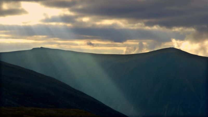 ¼Ƭɽķ֮ The Living Mountain: A Cairngorms Journey1080P-Ļ/Ļ