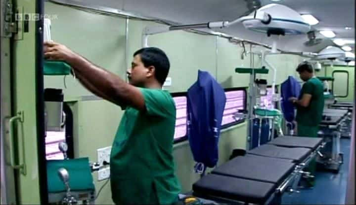 ¼ƬӡȵҽԺг߿쳵 India's Hospital Train - Lifeline Expressȫ1-Ļ/Ļ