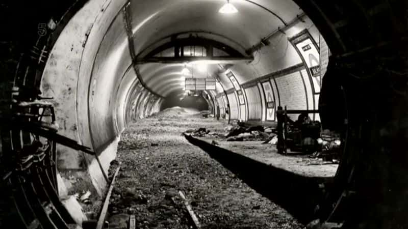 ¼Ƭڲ Inside the Tube: Going UndergroundĻ/Ļ