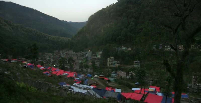 ¼ƬᲴҴߵĹ Nepal: Survivors' StoriesĻ/Ļ