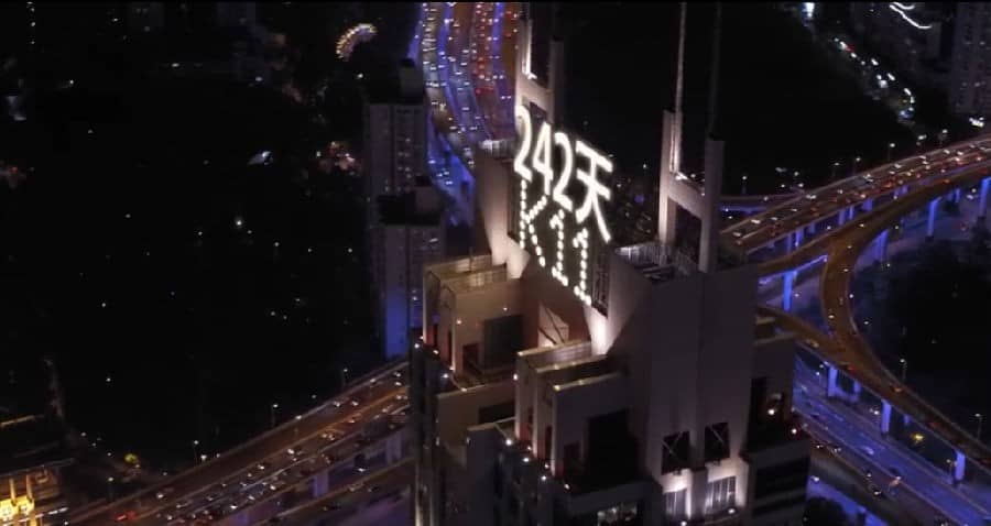 [2019][大陆][爱情][BT下载][我拿什么拯救你][HD-MP4/0.77G][国语中字][720P][女主车祸查出罕见的疾病怎么自救]
