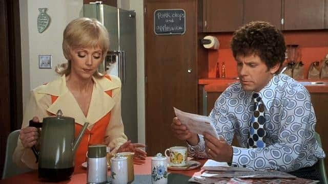 [更 早][欧美][喜剧][WEB-720P]脱线家族 The.Brady.Bunch.Movie.1995.720p.WEB-DL.DD5.1.H264-FGT 2.82GB