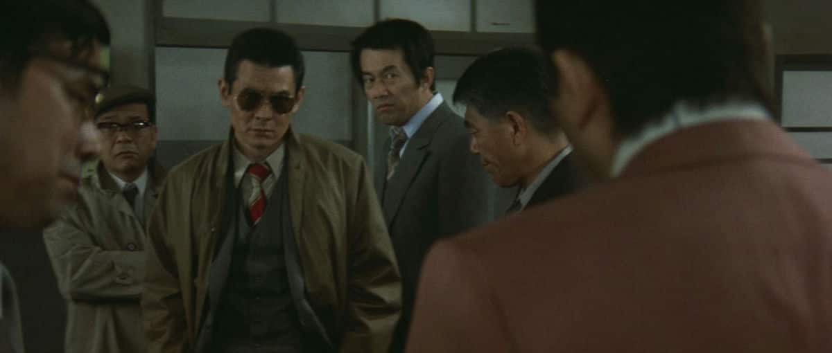[更 早][日本][动作][BD-1080P]县警对暴力组织[简繁英字幕].Cops.vs.Thugs.1975.1080p.BluRay.x265.10bit.FLAC.2.0- 6.15GB