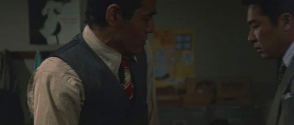 [更 早][日本][动作][BD-1080P]县警对暴力组织[简繁英字幕].Cops.vs.Thugs.1975.1080p.BluRay.x265.10bit.FLAC.2.0- 6.15GB