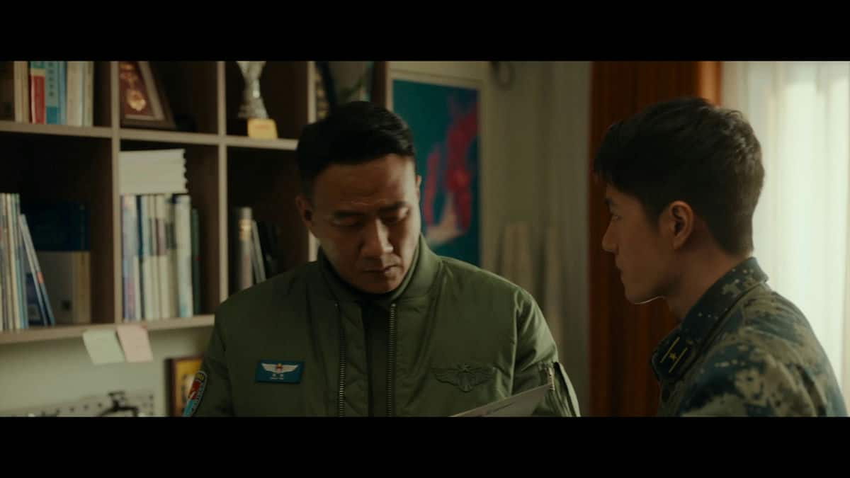 [2023][大陆][剧情][BD-1080P]长空之王[国语配音/中文字幕].Born.to.Fly.2023.BluRay.1080p.AAC2.0.x264- 3.75GB