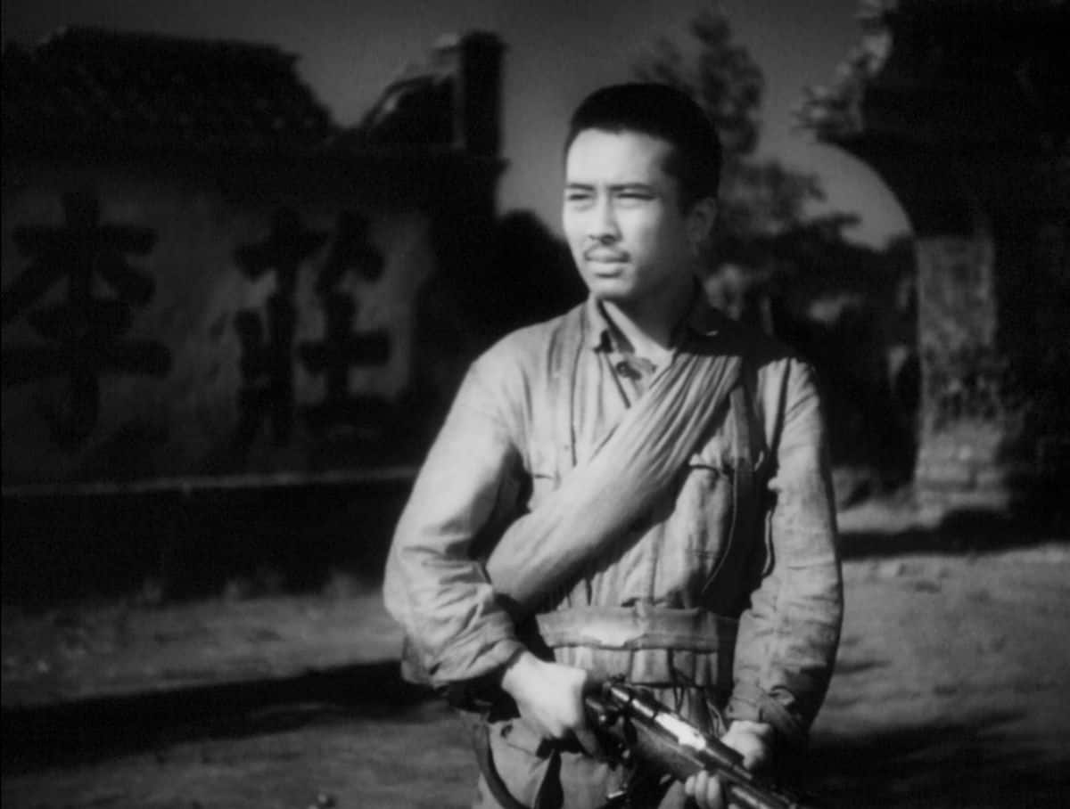 [更 早][大陆][剧情][WEB-4K]平原游击队[国语配音/中文字幕].Guerrillas.on.the.Plain.1955.2160p.WEB-DL.H265.AAC- 10.4