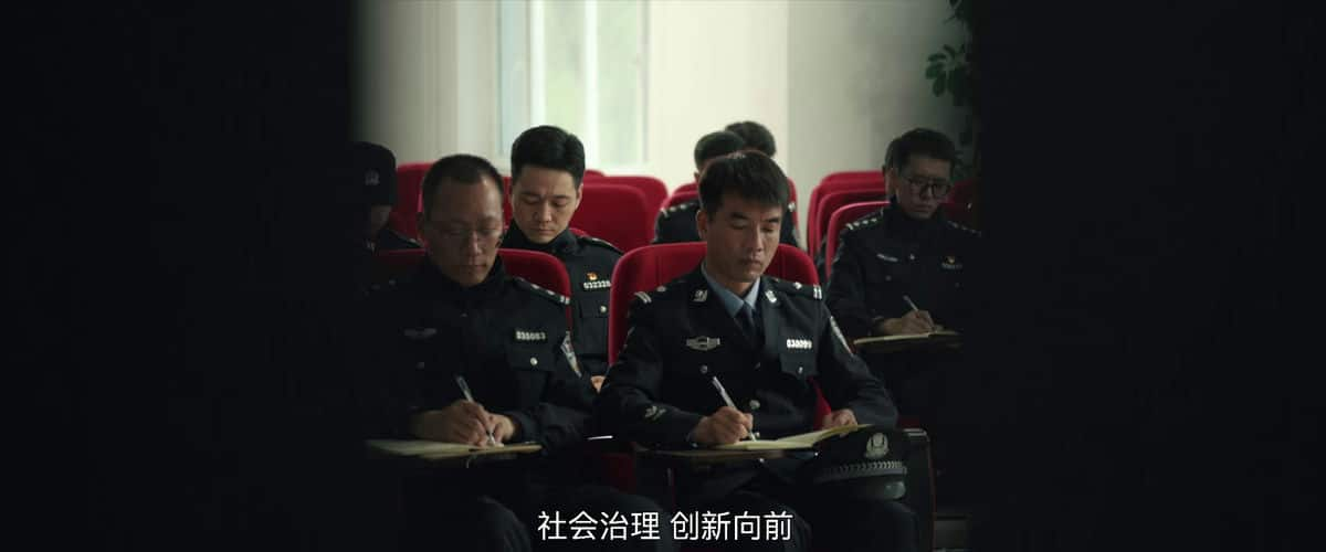 [2023][大陆][剧情][WEB-1080P]东北警察故事2[国语配音/中文字幕].North.East.Police.Story.2.2023.1080p.IQY.WEB-DL.H265.DDP5.1.A