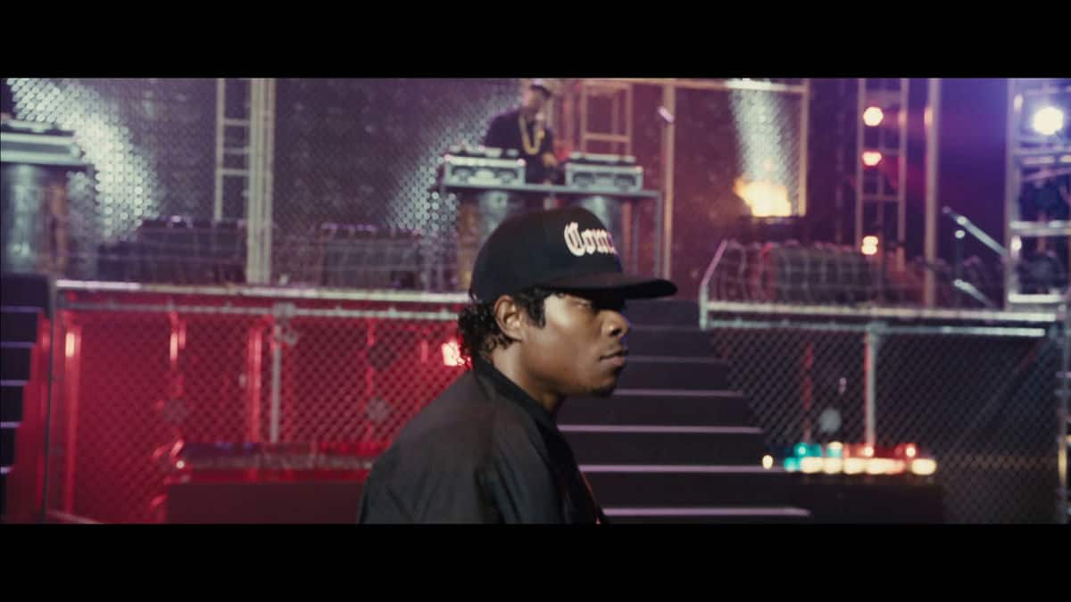 [2015][欧美][剧情][WEB-1080P]冲出康普顿[简繁英字幕].Straight.Outta.Compton.2015.1080p.NF.WEB-DL.x264.DDP5.1- 3.1