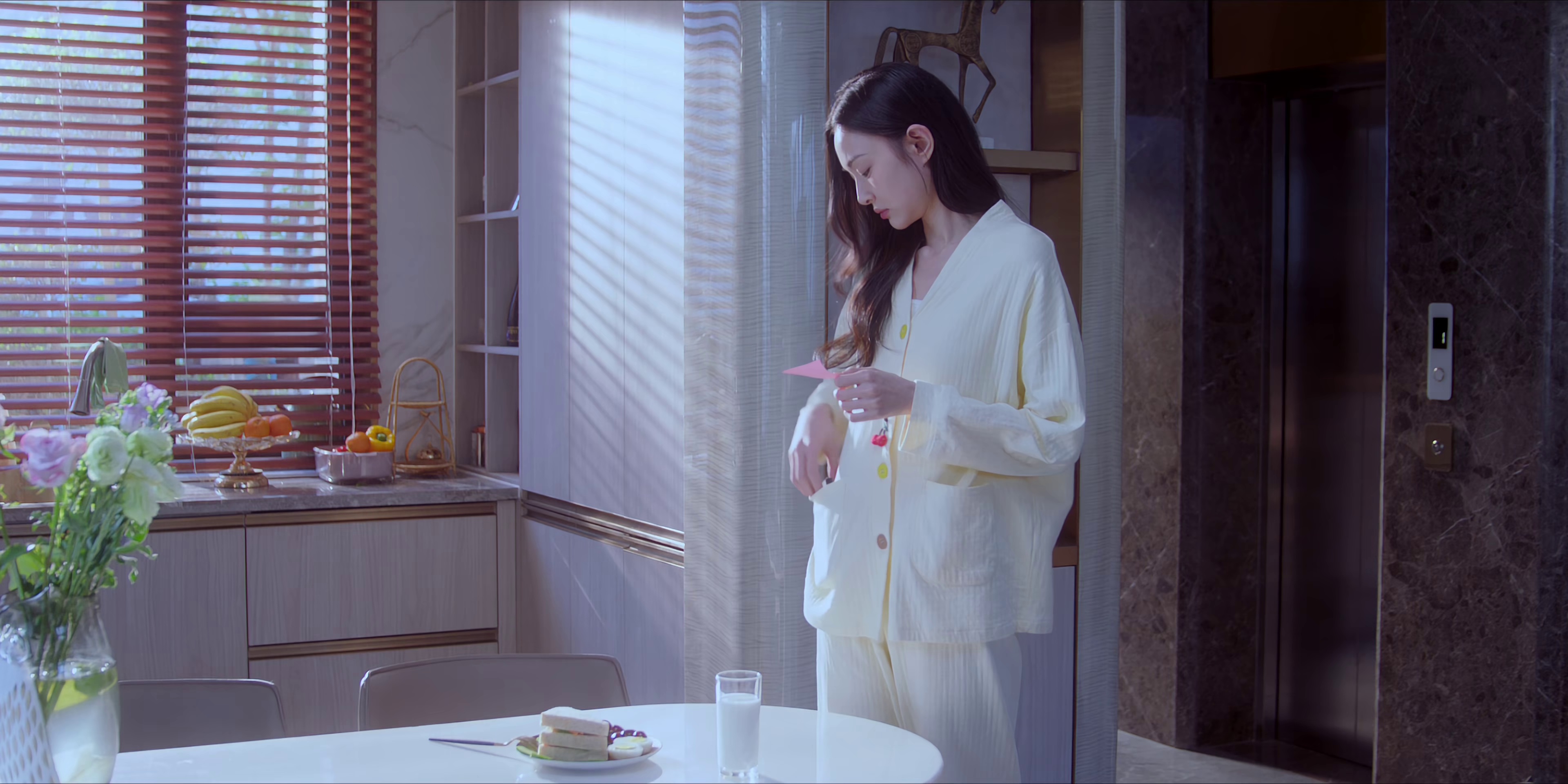 [2025][大陆][剧情][WEB-4K]人生是道选择题[全23集][国语音轨/简繁英字幕].Life.is.a.Choice.S01.2025.2160p.WEB-DL.AAC.H265-MiniTV 1