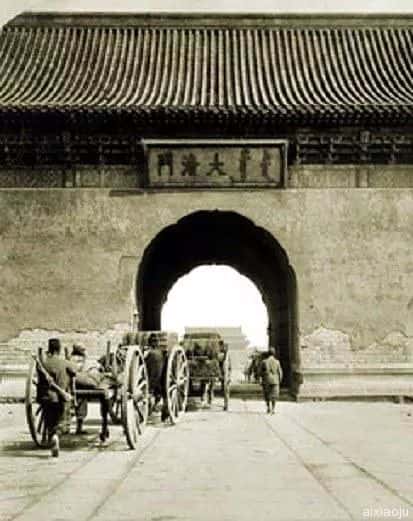 电视剧《北京1924》-蓝光4K/1080P/720P/360P高清标清网盘百度云BT种子磁力迅雷下载